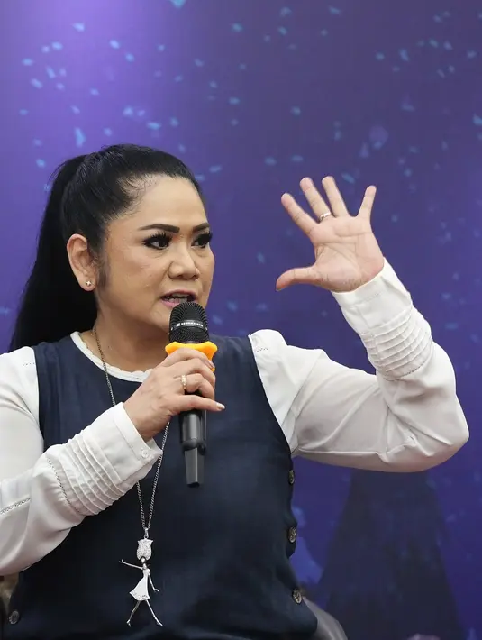 Vina Panduwinata  (Bambang E Ros/© Fimela.com)