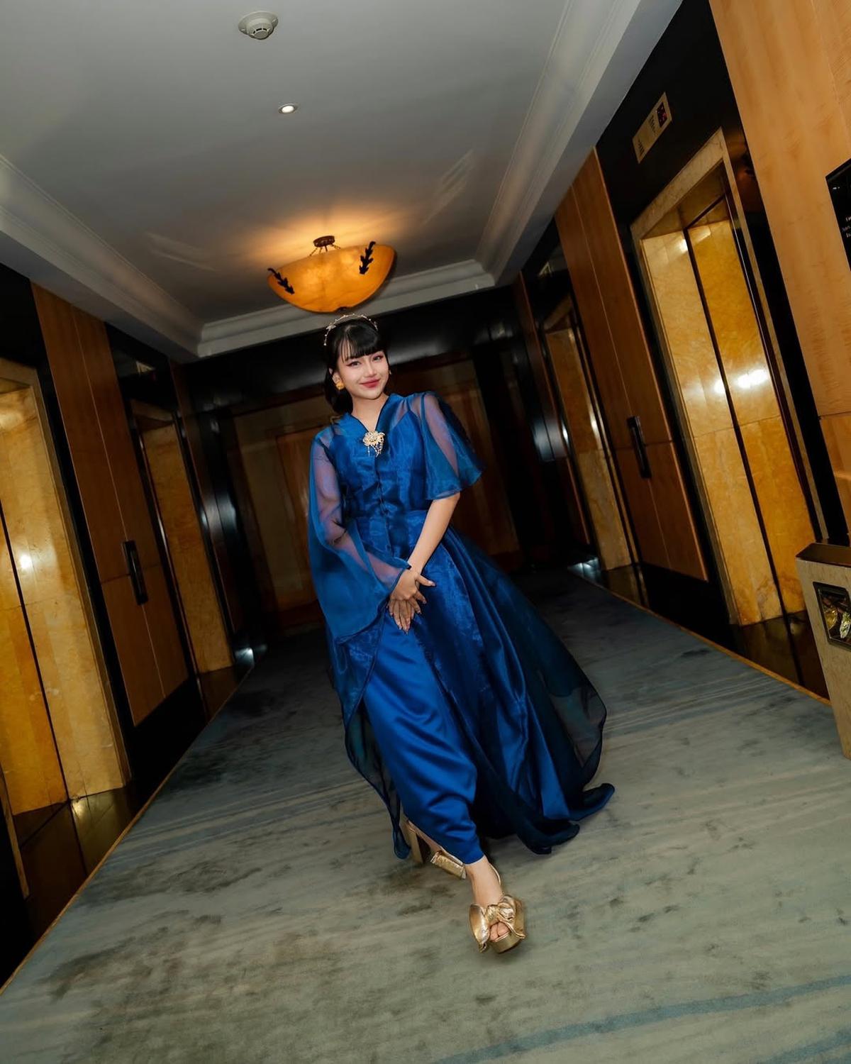 Inspirasi Outfit Korean Look ala Ghea Indrawari, Bikin Tampilan Makin Cantik dan Modis
