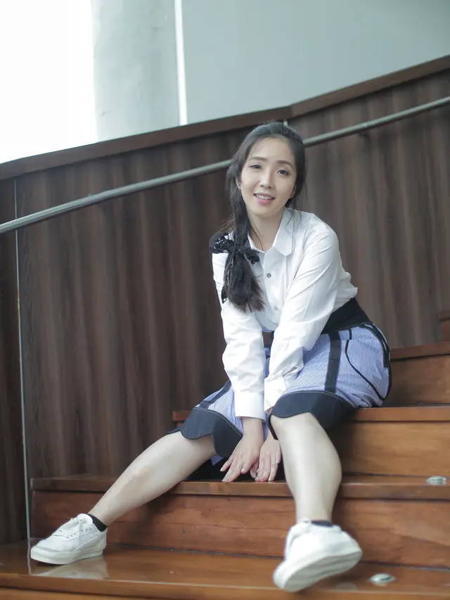 wanita desember kebahagiaan mengikuti