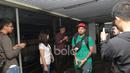 Stefano Lilipaly dan pemain Timnas Indonesia saat tiba di Bandara Soekarno-Hatta, Cengkareng. Timnas Indonesia tiba menggunakan maskapai Garuda Indonesia tepat pukul 18.30 WIB. (18/12/2016). (Bola.com/Nicklas Hanoatubun)