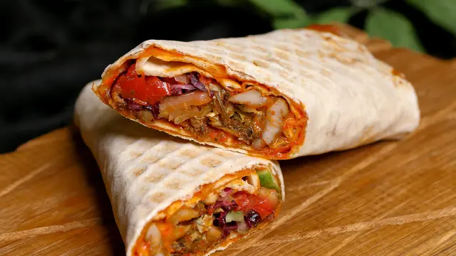 Kebab: Sajian Daging Panggang yang Mendunia