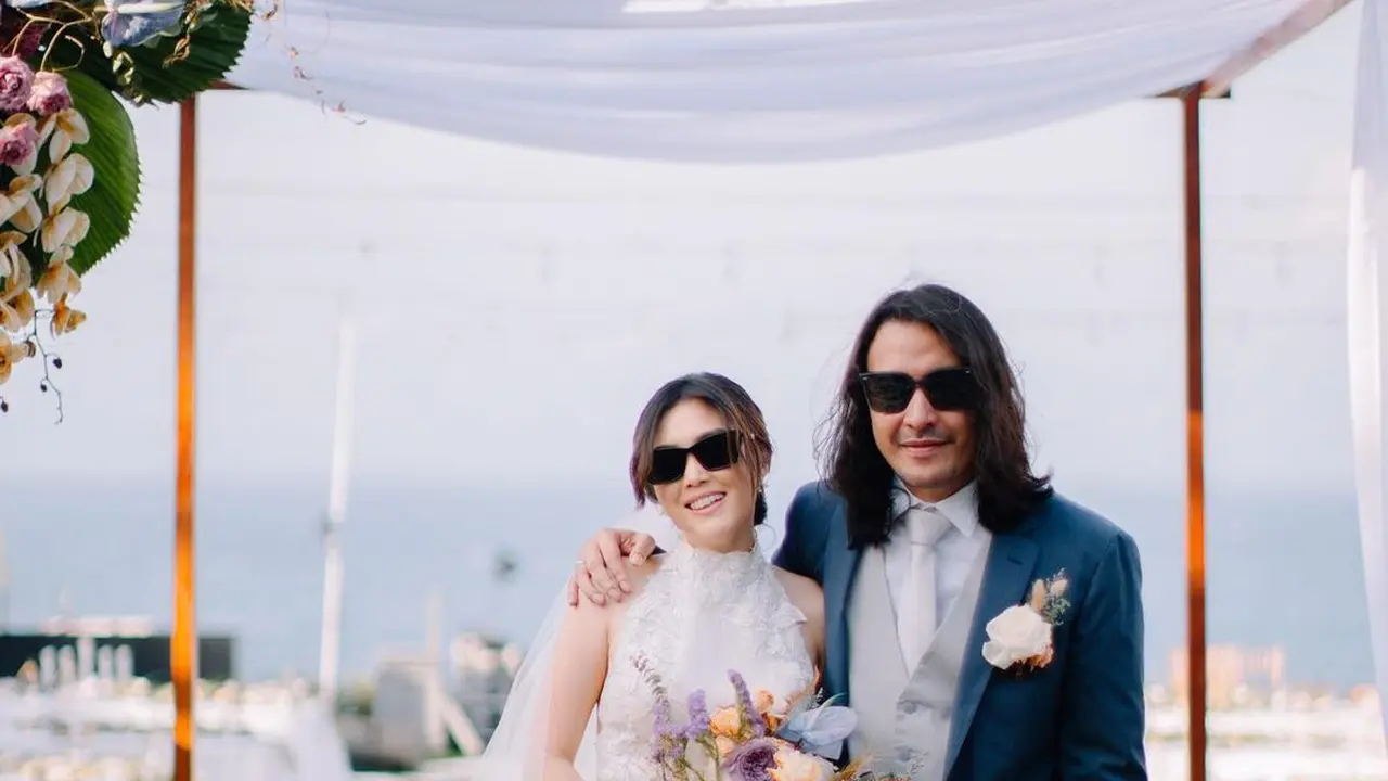 Ello dan Cindy Maria