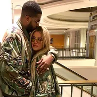 Khloe Kardashian, setelah berpisah dengan Lamar Odom kini menjalin hubungan dengan Tristan Thompson. Semakin serius dalam membina hubungannya, bahkan tersiar kabar Khloe inginkan seorang momongan. (Instagram/Khloekardashian)