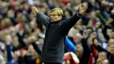 Pelatih anyar Liverpool, Juergen Klopp gagal meraih kemenangan perdana untuk timnya usai ditahan imbang Rubin Kazan 1-1 pada laga Liga Europa di Stadion Anfield, Inggris, Jumat (23/10/2015). (EPA/Peter Powell)