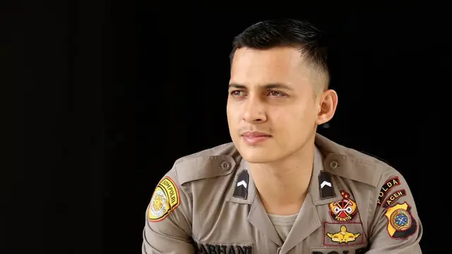 7 Potret Briptu Nabhani Akbar, Polisi yang Ajari Ngaji Anak-Anak di Sudan