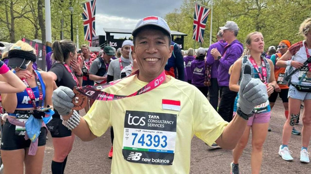 Misbakhun berlari menempuh jarak 42,164 kilometer menyusuri jalanan London dengan pace atau kecepatan 5:25 per kilometer.<br>