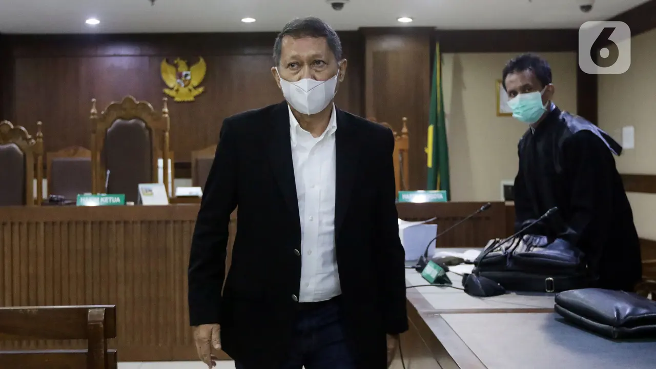 FOTO: Kasus QCC Pelindo, RJ Lino Dituntut 6 Tahun Penjara