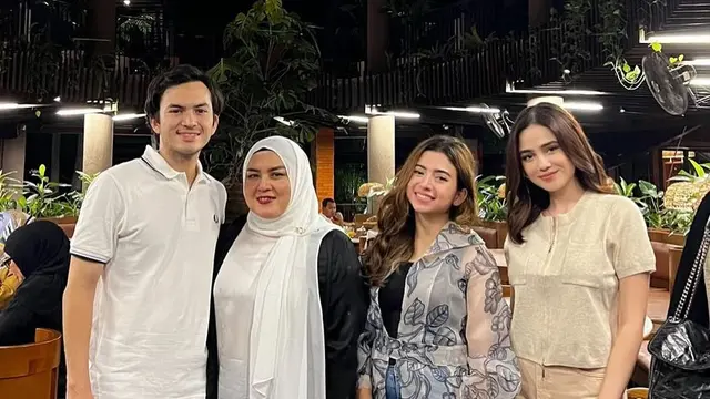 6 Potret Syifa Hadju Ikut Rayakan Ultah Ibu Rizky Nazar, Bak Tepis Isu Putus