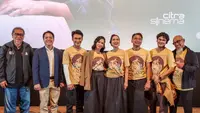 Pemain Film Rumah Tanpa Cahaya Mengenang Sosok Ibu, Isak Tangis Pecah di Dalam Bioskop