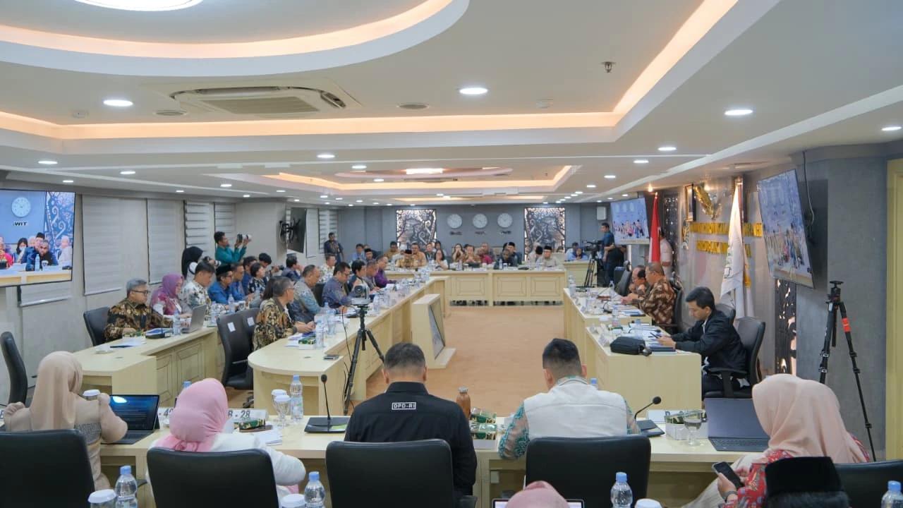 Rapat dengan Komdigi, Senator DPD Hidayattollah Beberkan Kunci Mengatasi Masalah Judol di Indonesia