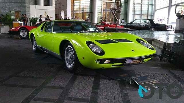 Lamborghini Miura