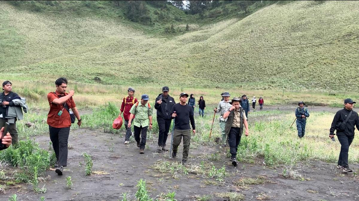 pendaki gunung semeru