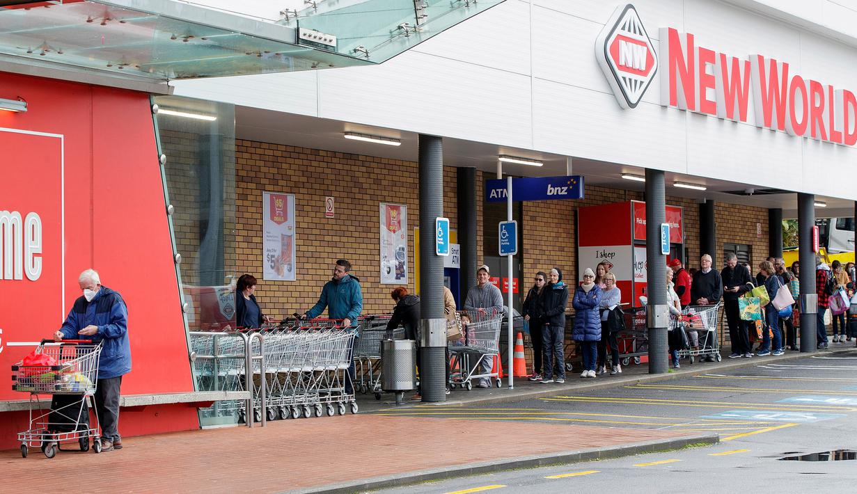 Foto Selandia Baru Lockdown Auckland Warga Antre Panjang Di Supermarket Global Liputan6 Com