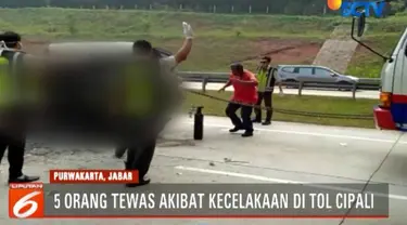 Kecelakaan berawal saat mobil sedan dari arah Jakarta tiba-tiba oleng hingga menyeberang ke jalur berlawanan dan menabrak mobil bak terbuka, serta mobil box.