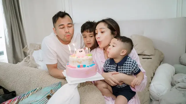 Perayaan ulang tahun Raffi Ahmad dan Nagita Slavina. [Foto: Instagram/raffinagita1717]