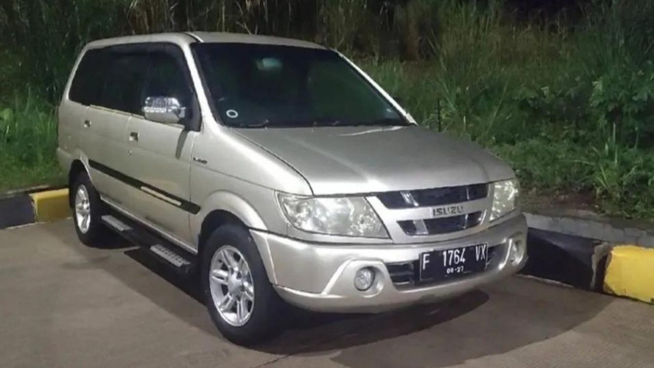 Berikut adalah tips untuk merawat mesin Isuzu Panther agar kinerjanya tetap maksimal