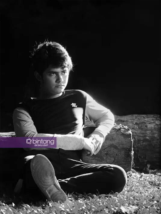 Dalam sinetron terbaru, Ali berperan sebagai Dul, anak Betawi yang labil. Kisah cintanya Dul terhalang dengan ayah kekasihnya. Dalam sinetron Jodoh Yang Tertukar, ia bermain dengan Rizky Nazar, Cut Syifa, dan Megan Domani. (Adrian Putra/Bintang.com)