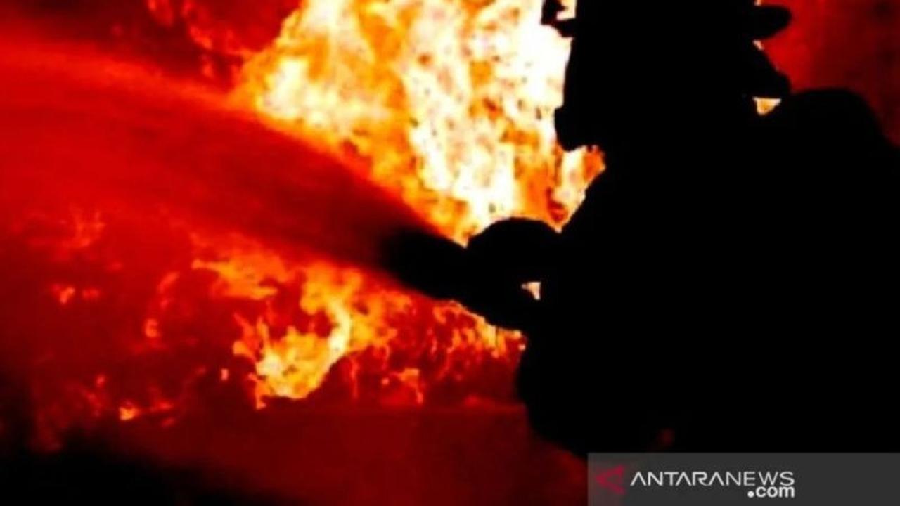 Kebakaran Kantor Wali Kota Jaksel: 28 Personel Gulkarmat Padamkan Api dalam Waktu Singkat
