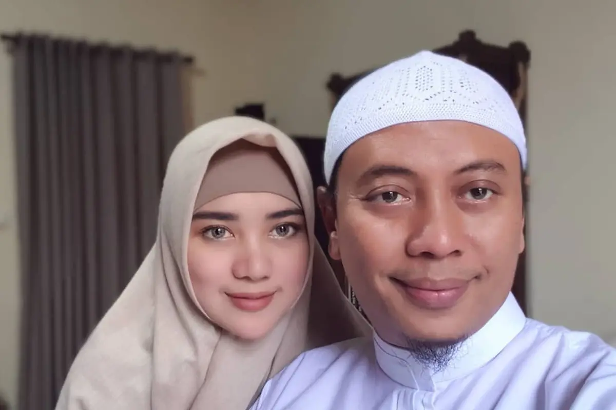 7 Potret Bebi Silvana, Istri Opick yang Punya Gaya Modis Bak ABG