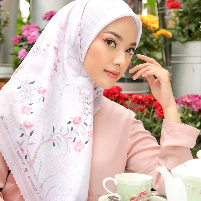 Koleksi et cetera X Puru Kambera untuk Ramadan dan Lebaran