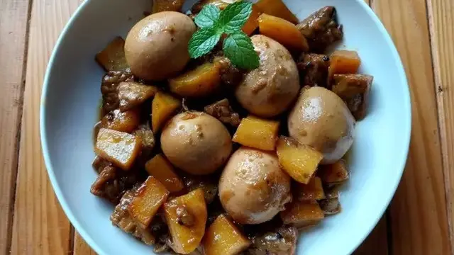 Semur Telur Kentang