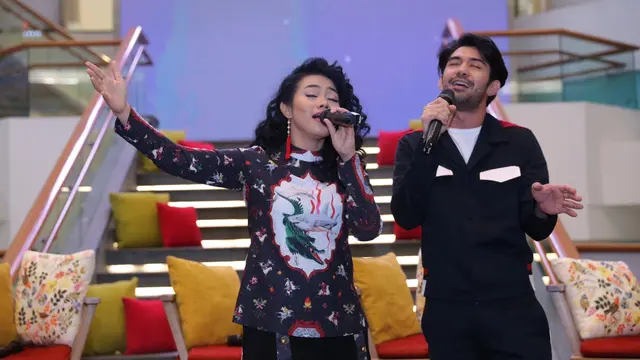 [Bintang] Yura Yunita dan Reza Rahadian