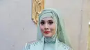 Dalam keluarga Elma Theana dan suaminya, Julianda Barus mewajibkan bagi anggota keluarganya wajib ikut sahur dan berbuka puasa bersama dirumah saat awal dan akhir Ramadan. (Adrian Putra/Bintang.com)
