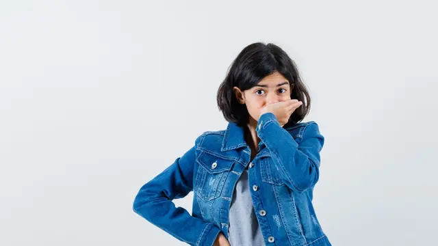 Tanda-Tanda Anak Mulai Mengenali Rasa Malu [Dok/freepik.com]