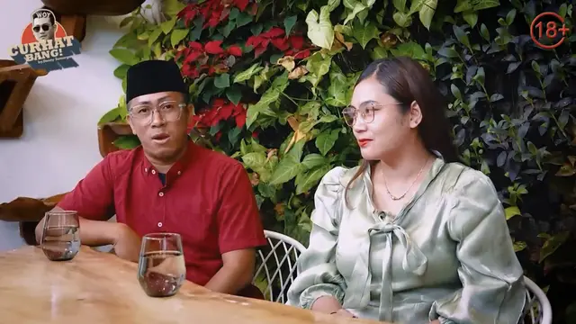 Yanto diundang oleh salah satu podcast, sumber YouTube: @CURHAT BANG Denny Sumargo