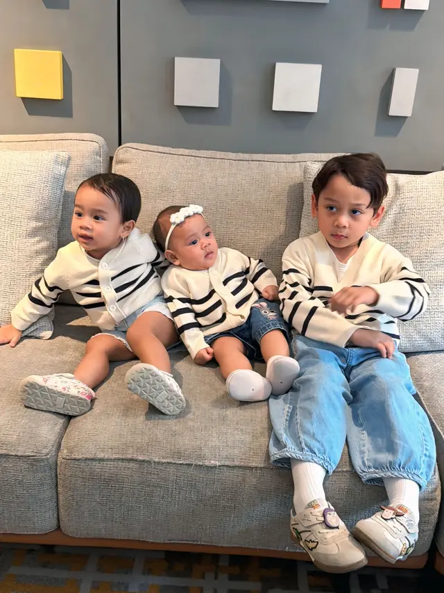 Tiga anak Lesti dan Rizky Billar (credit: instagram.com/levianbillar)