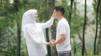 Potret Prewedding Citra Kirana dan Rezky Aditya di Alam (sumber: instagram/abudherypastrana)