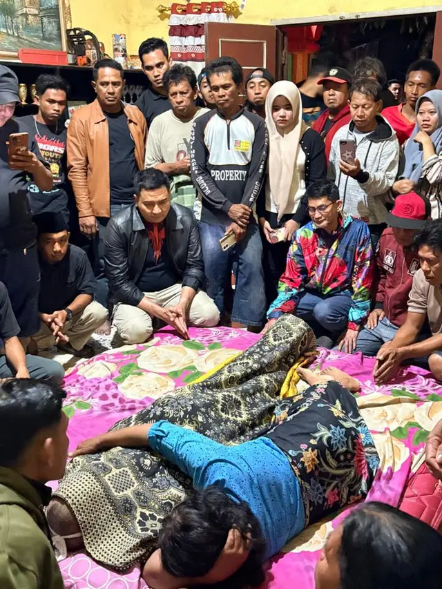 dua pria tewas ditusuk sangkur di Sulsel