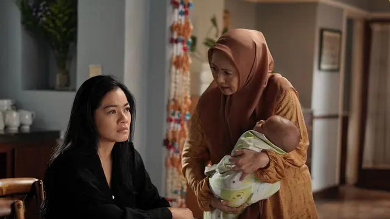 6 Potret Titi Kamal Sebagai Zalina dalam Film Tabayyun, Menguras Emosi dan Air Mata Penonton