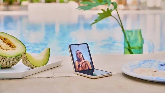 Samsung Galaxy Z Fold3 5G