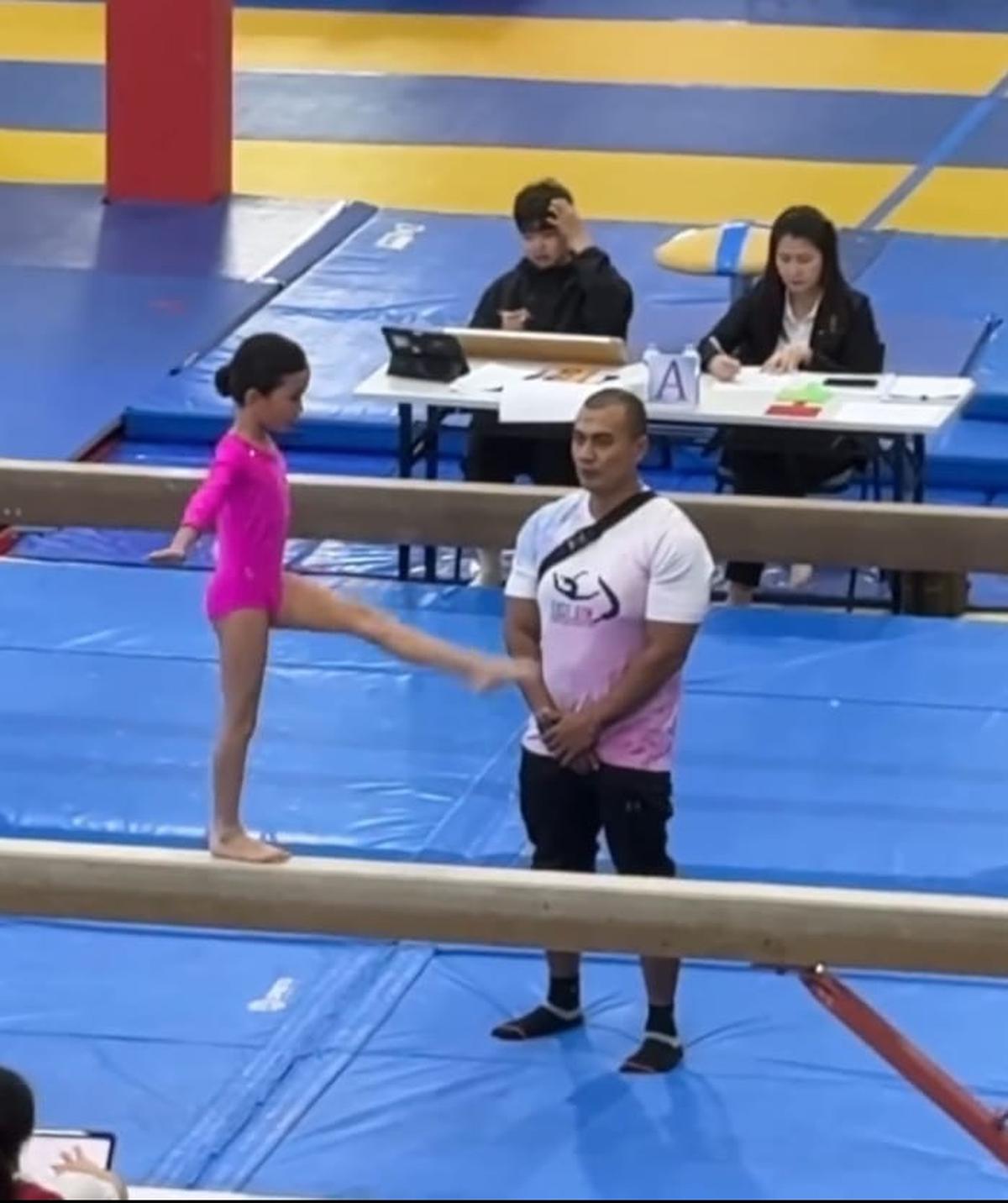 7 Potret Salma Jihane Anak Rio Dewanto dan Atiqah Hasiholan Ikut Kejuaraan Gymnastic di Bangkok, Berhasil Bawa Pulang 4 Medali Emas