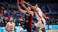 Aksi Nando de Colo saat Prancis melawan Lebanon di FIBA World Cup 2023 Jakarta