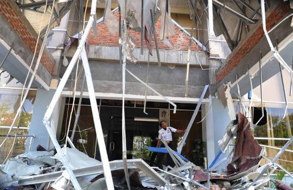 Tembok lapas di Banda Aceh ambruk akibat gempa