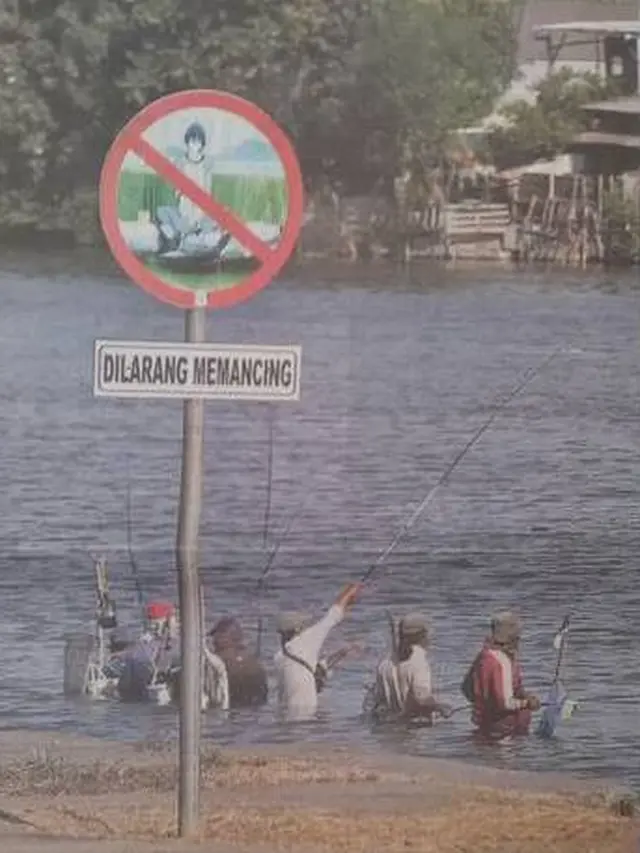 6 Potret Nyeleneh Orang Mancing Ini Bikin Geleng Kepala