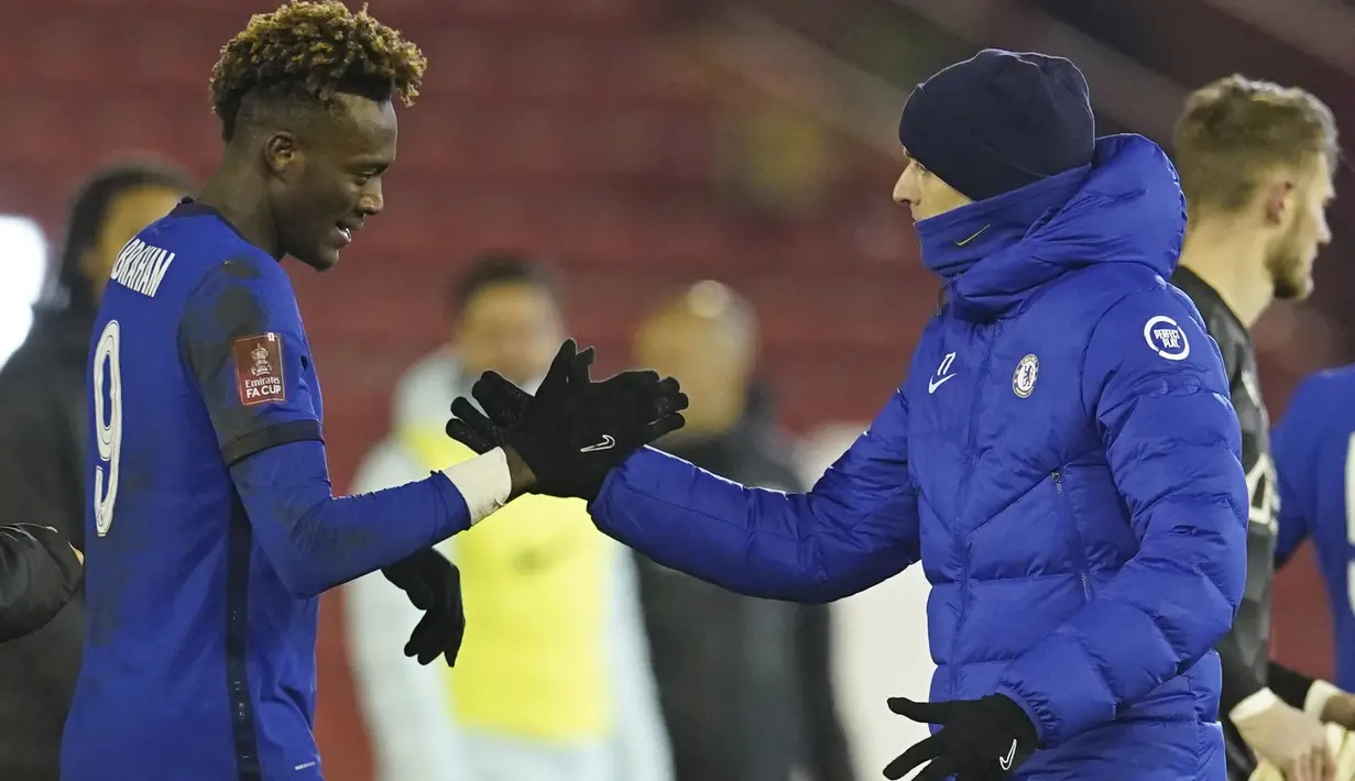 Berkat gol semata wayang Tamy Abraham, Pelatih Chelsea Thomas Tuchel mengaku lega berhasil meraih satu tempat di perempat final Piala FA. (Foto: AP/Pool/Dave Thompson)