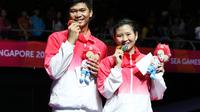 Ganda campuran Indonesia Praveen Jordan/Debby Susanto raih medali emas bulu tangkis perorangan SEA Games 2015 Singapura (Humas PP PBSI)