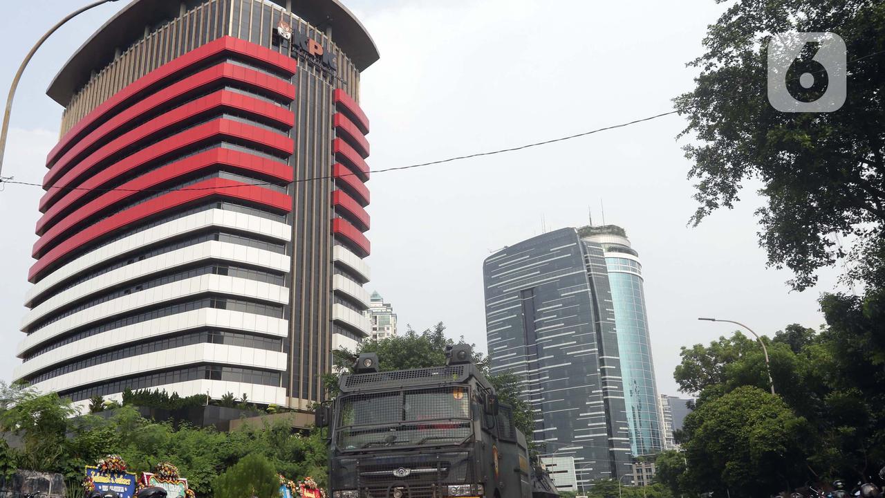 KPK Tangkap Tangan Pejabat Pemkot Pekanbaru