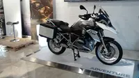 BMW Motorrad telah mengonfirmasi akan memasukkan beberapa model anyar ke Tanah Air di tahun ini. 