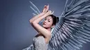 Bersama FD Photography, Eca Aura jalani pemotretan terbaru yang belakangan ini menuai banyak perhaitian. Tampil dengan dress menawan, gayanya ini dipujik layaknya bidadari oleh para penggemarnya. Sebelum disorot karena kedekatannya dengan Alam Ganjar, gaya Eca Aura memang kerap mencuri perhatian. (Liputan6.com/IG/@elsaajapasal)
