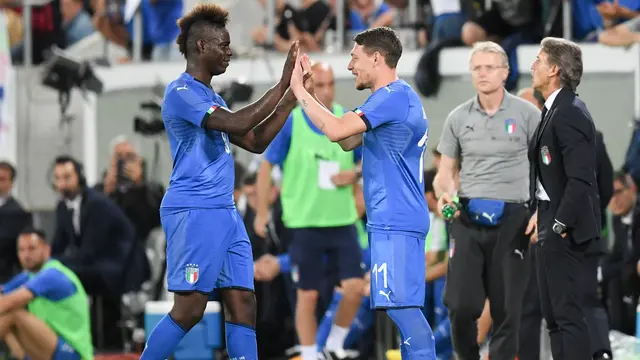 Italia Tekuk Arab Saudi 2-1, Mario Balotelli Cetak Gol
