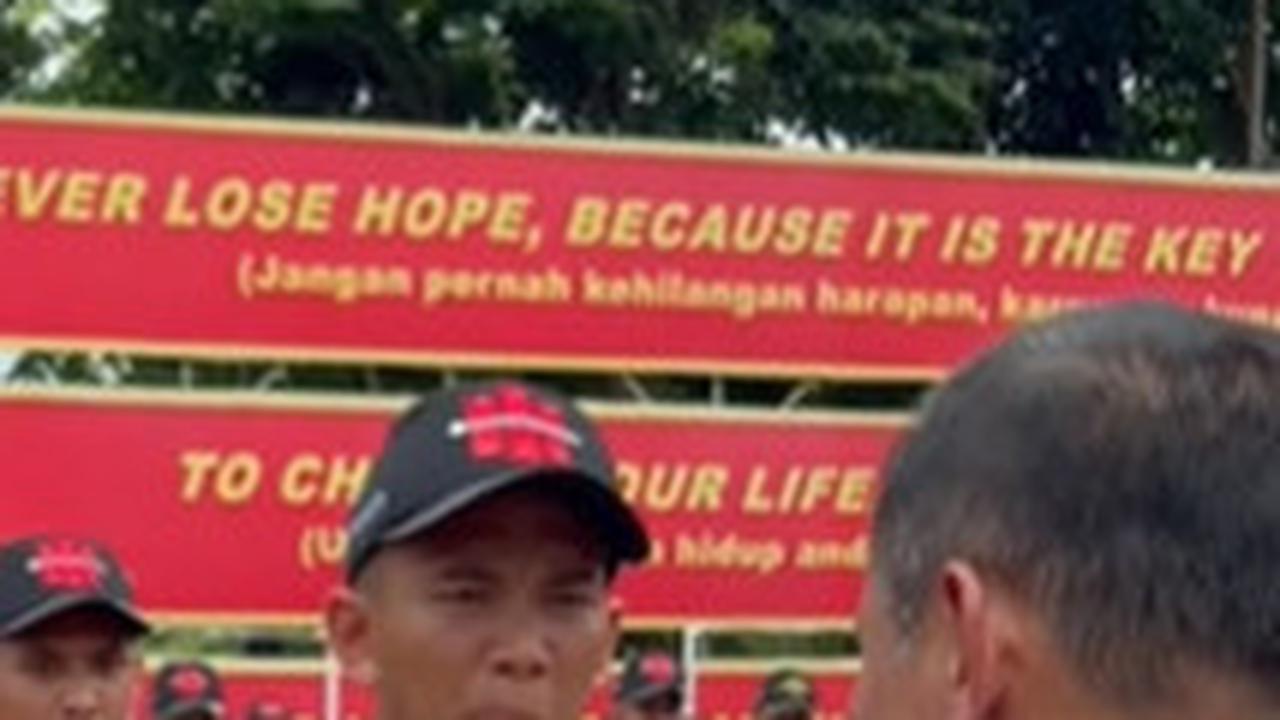 Momen Komjen Polri Cek Nama Taruna Akpol 'Benar Enggak Namamu Sesuai sama Kelakuanmu