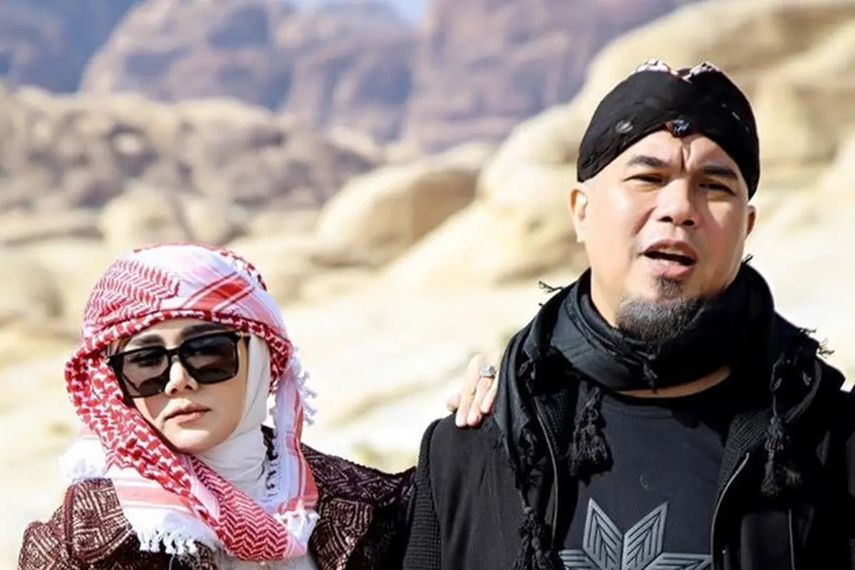 [Fimela] Mulan Jameela dan Ahmad Dhani