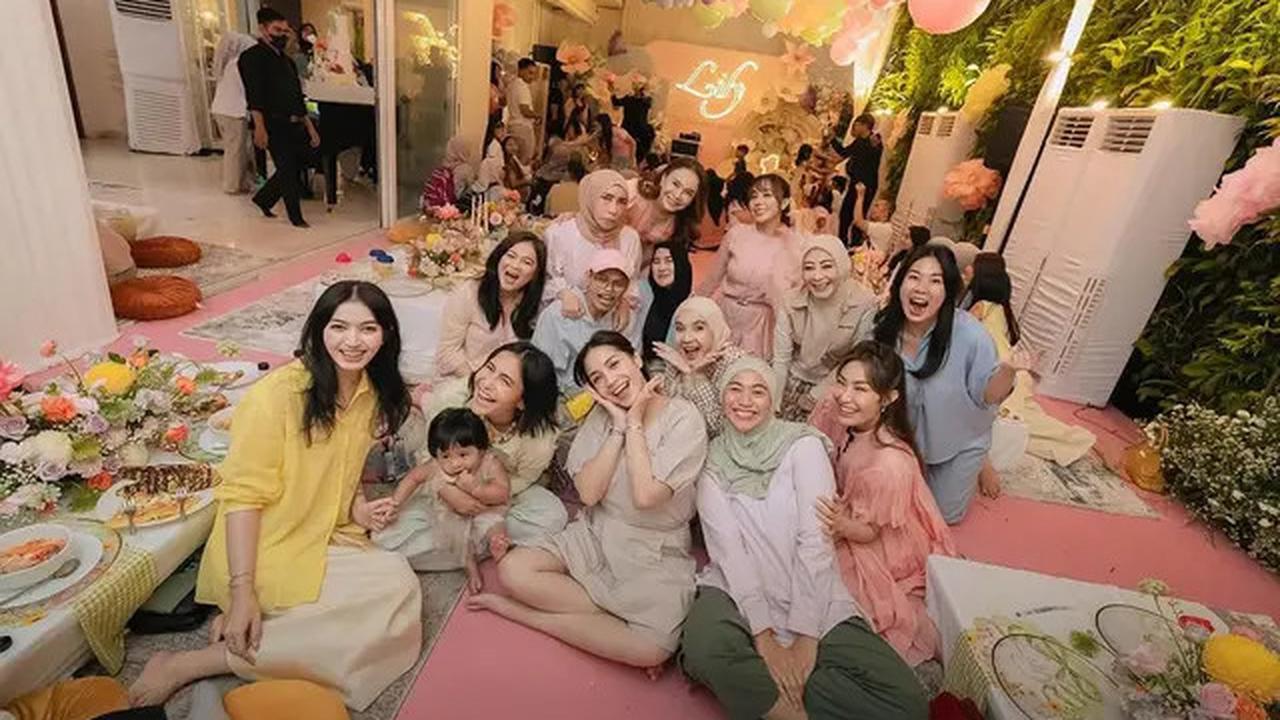 10 Potret Ulang Tahun Lily Anak Raffi Ahmad, Digelar Meriah di Rumah Andara