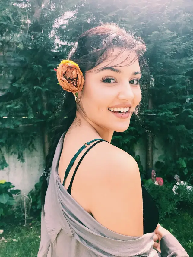 Potret Hande Ercel. (Sumber: Instagram/handemiyy)