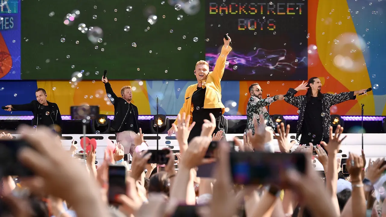 Penampilan Backstreet Boys Saat Hibur Penonton di New York
