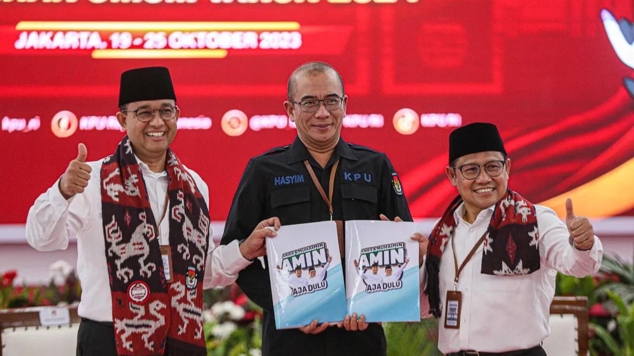 Dengan memperingati Hari Santri dan Sumpah Pemuda, Domain berikhtiar menjadi penggerak perubahan bagi bangsa dan negara.<br>